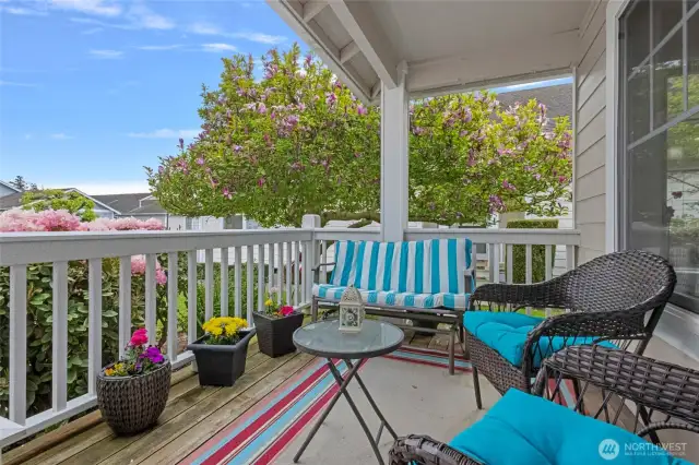 Front porch area