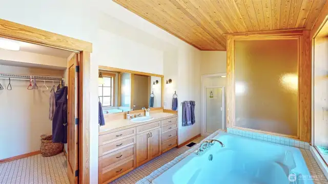 Main house primary bathroom