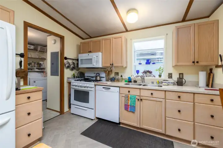 Kitchen layout makes great use of space.