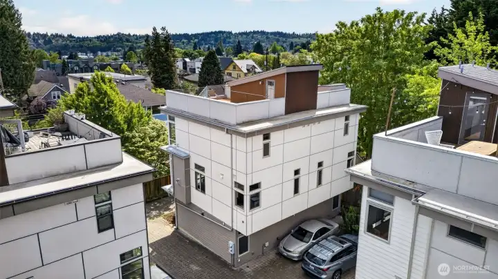 Aerial view showing home location within Ballard