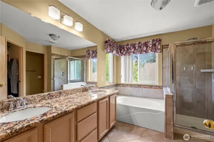5 piece master bath