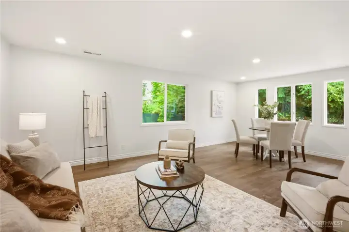 This room sets this house property apart from most Shoreline ramblers!