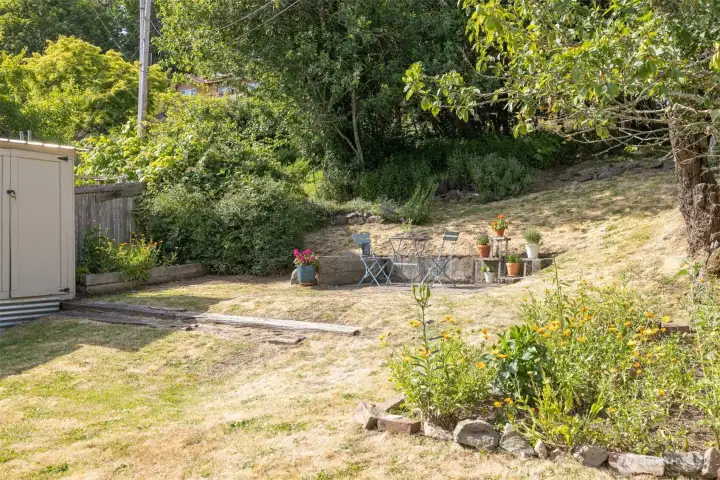 Fun spot for entertaining