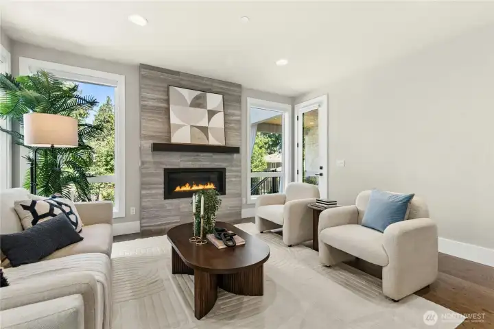 Gas fireplace with easy access to covered outdoor patio! Gas fireplace with easy access to covered outdoor patio!