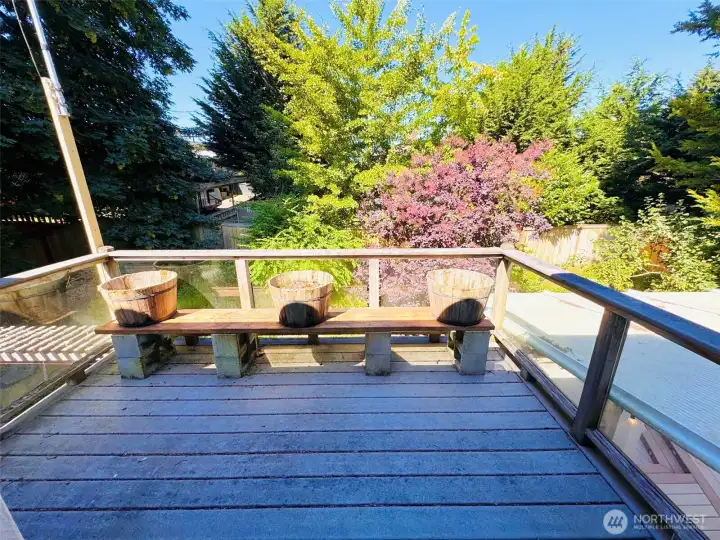 Primary suite balcony looking out to the backyard.