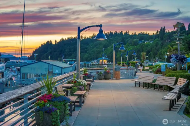Des Moines Marina Boardwalk