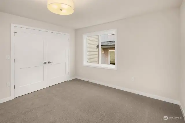 2nd bedroom