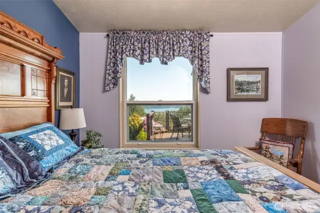 2 bedroom with view