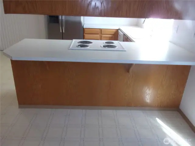 Breakfast bar designed for casual dining.