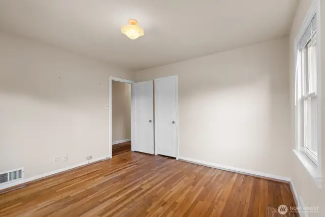 Main Floor Bed 2