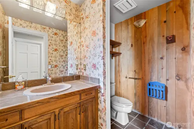 guest powder room