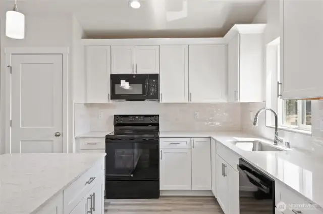 Photos are from a previous listing. Upgrades/options shown may not be available.