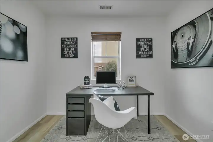 Dedicated office/flex space