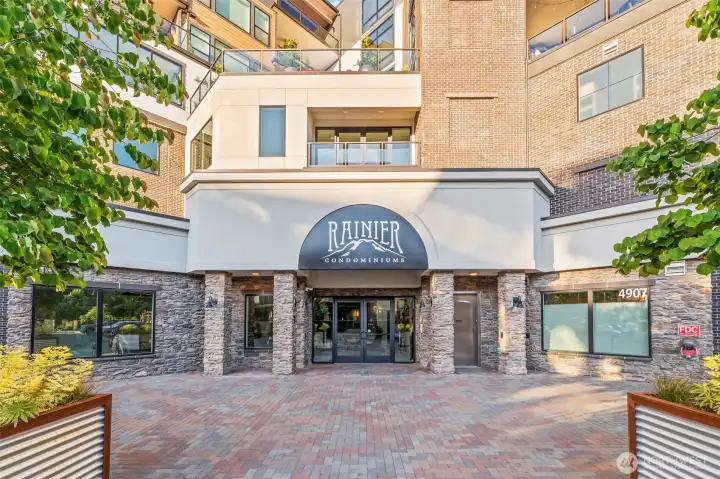 Come take a look at what Rainier has to offer, you are going to love calling this place home.