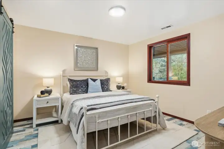 Lower level 2nd Primary Suite