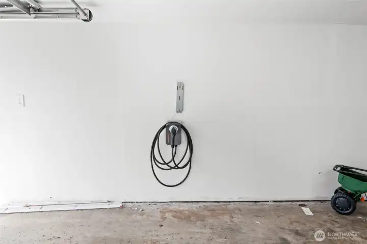 New EV charger, less than 3 years old!