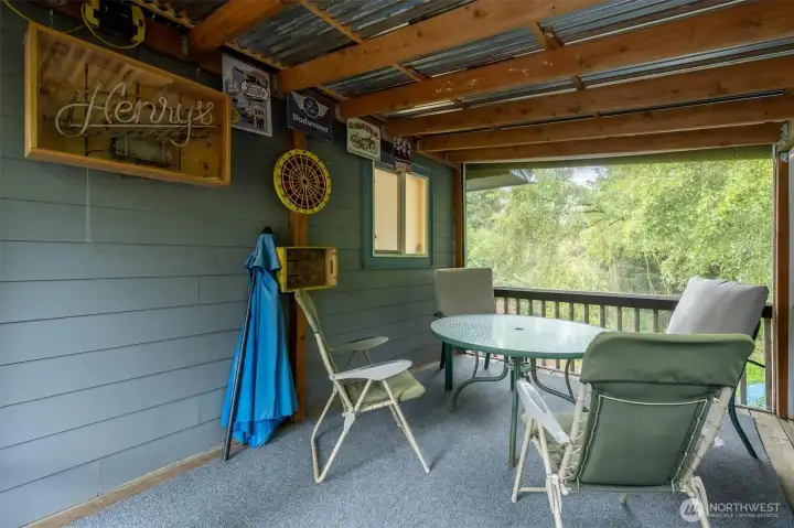 3rd enclosed deck