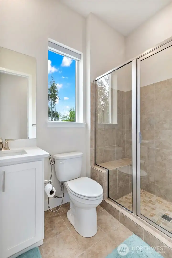 Guest Suite Bath