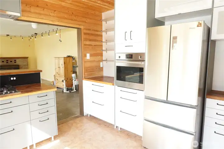 Kitchen with lots of storage!