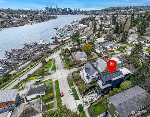 Located in one of Seattle's most desirable neighborhoods. Close to downtown Seattle, U of W, tech hubs, Fremont, I-5, and convenient access to many of Seattle favoites.