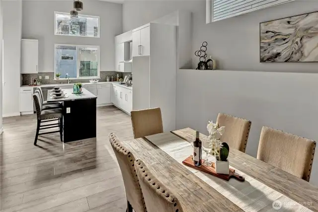 Large kitchen and dining space (model home lot 24)