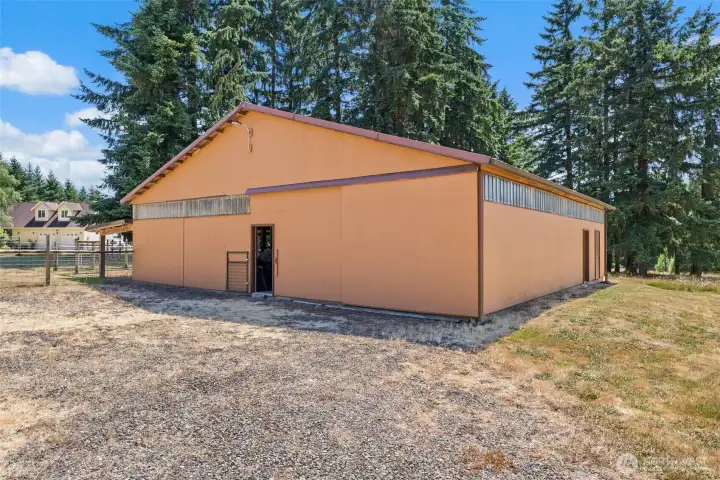 Livestock building with water and power.