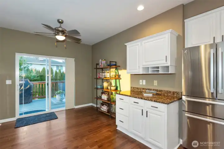 Breakfast Nook Space to Deck.