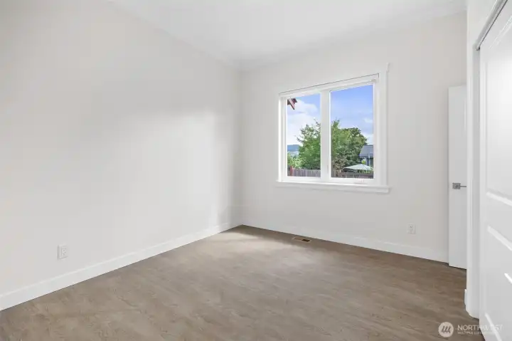 3rd upstairs bedroom