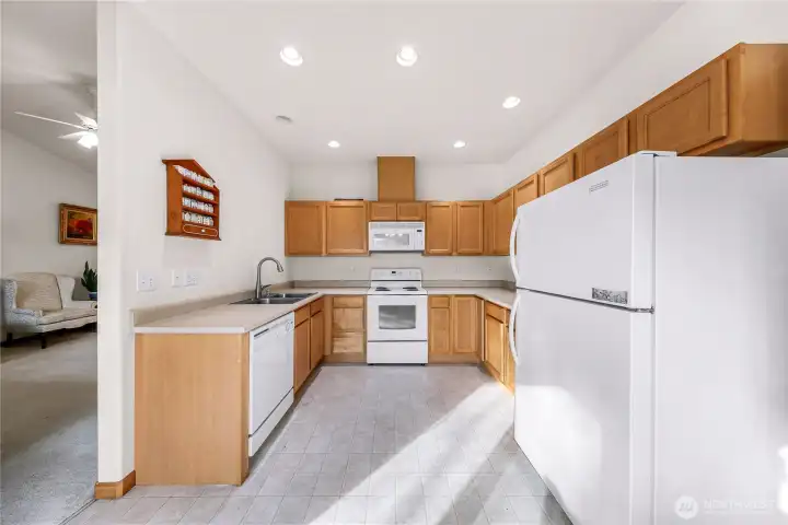 Kitchen with plenty of cabinets and LOTS of counter space