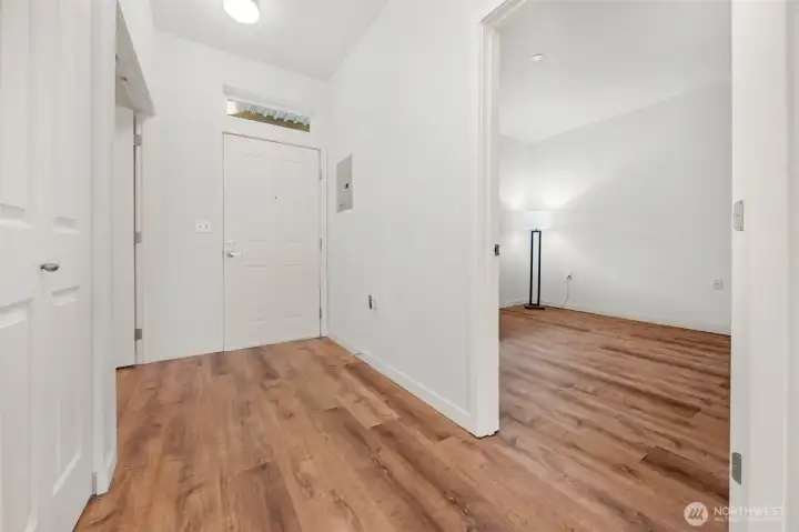 9' Ceilings throughout the condo enhance the open, spacious atmosphere!