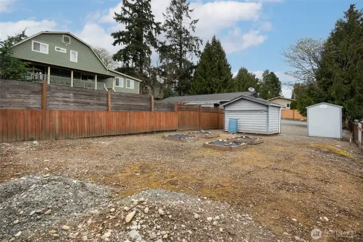 Massive Space!!- DADU??