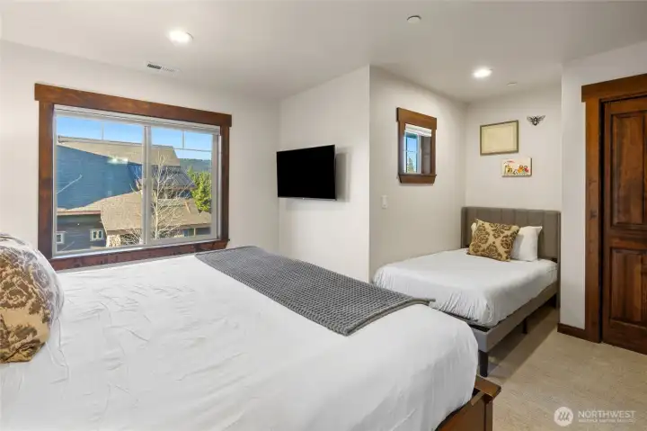 Second Primary Suite