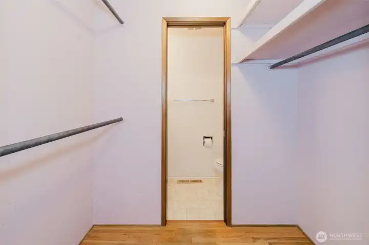 Closet in Primary, to primary 1/2 bath