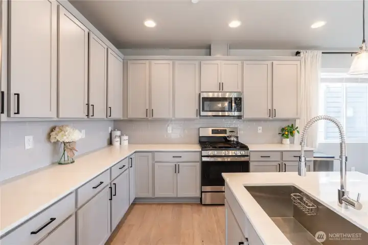 Generous amount of cabinet and cooking space