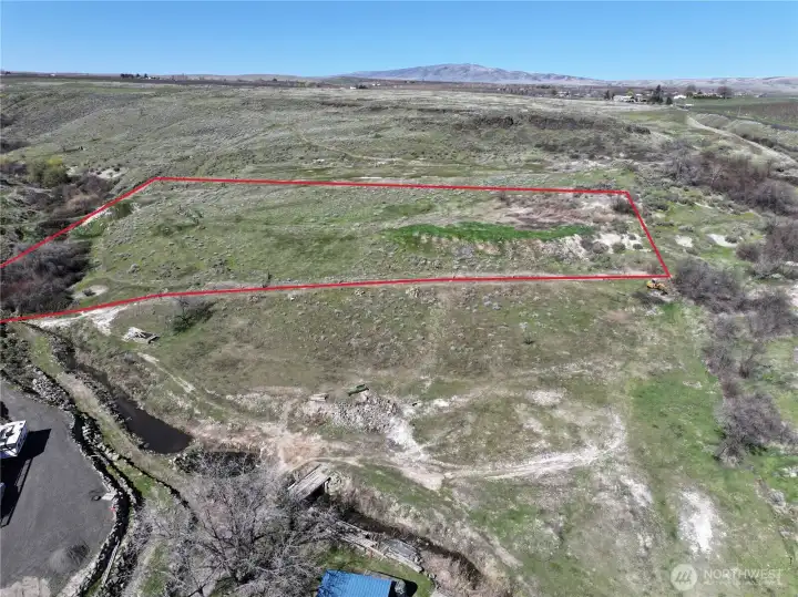Lot 6 - 5.67 Ac with 4 AC BID IRR (approx boundary)