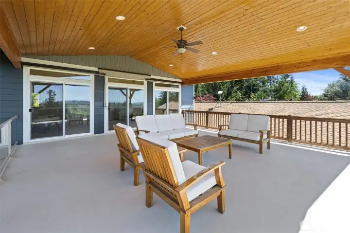 Upstairs deck