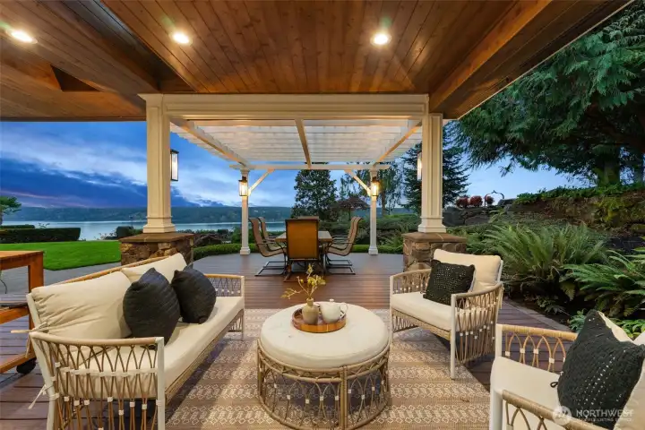 Covered seating allows for entertaining in all seasons. Covered seating allows for entertaining in all seasons.