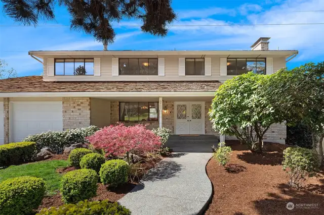 Welcome to 6409 129th Ave SE, Bellevue. A spacious, well-maintained home in the Bellevue School District. With 5 large bedrooms and 4 living areas, everyone will have a space to call their own.
