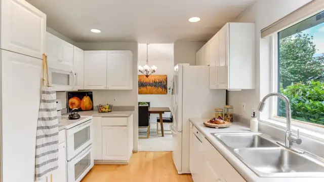 You will love meal prepping in this light and bright kitchen.
