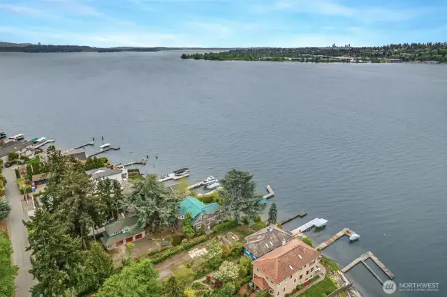 Champagne Point is at the south end of the Holmes Point area of Kirkland and includes over 600 acres of protected forests and trails