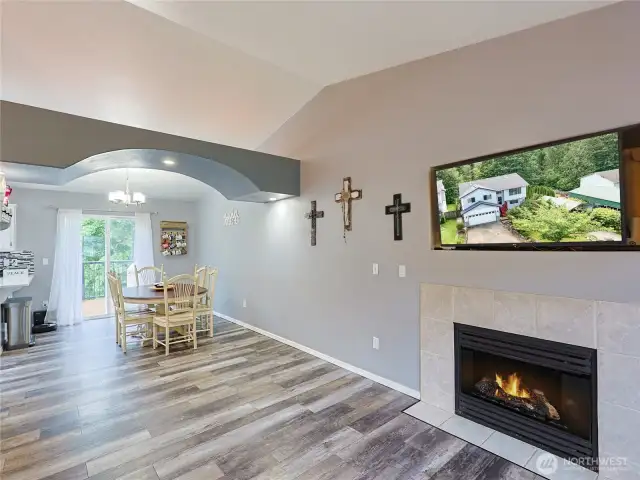 Soaring Ceilings and SO MUCH LIGHT! Gas fireplace