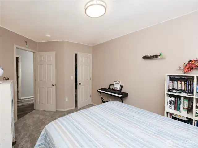 Bdrm 2 w/Walk In Closet