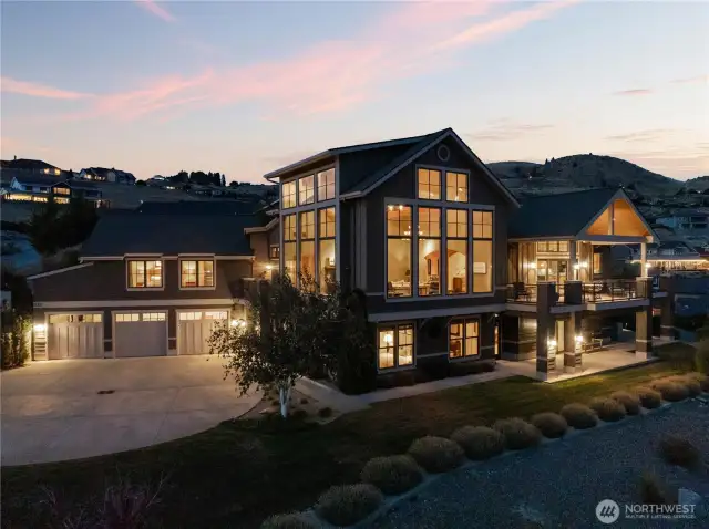 The Estate at Crystal View