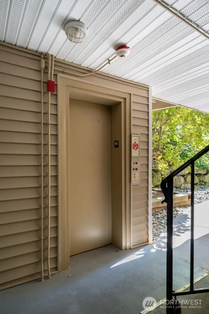 Elevator access is available to take you from unit to parking.