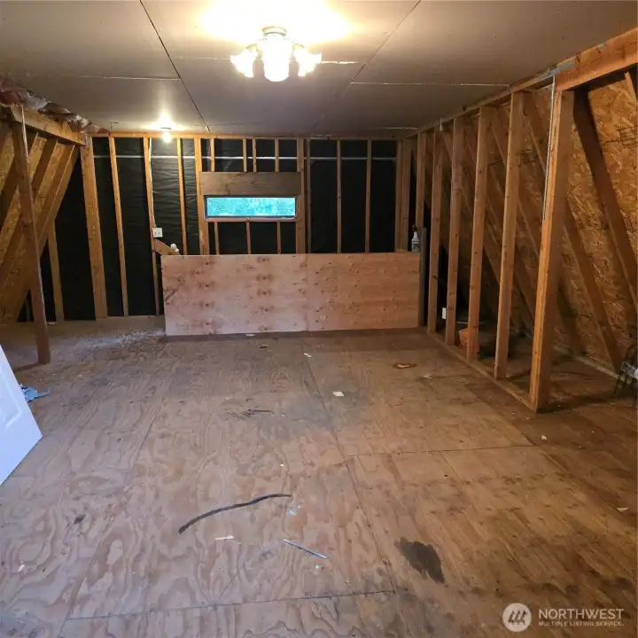 2nd level of the garage