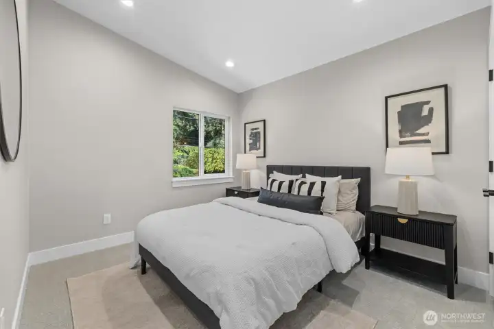 Bedroom #4 (2nd level)