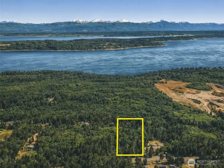 Overhead view with approximate boundaries in yellow.