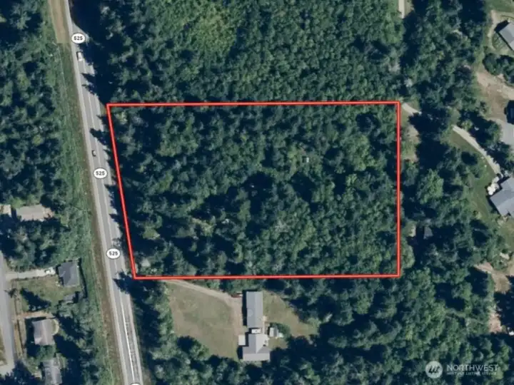 Overhead view with approximate boundaries in red.