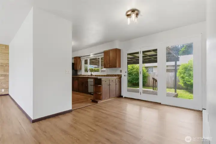 Dining Into the Kitchen.