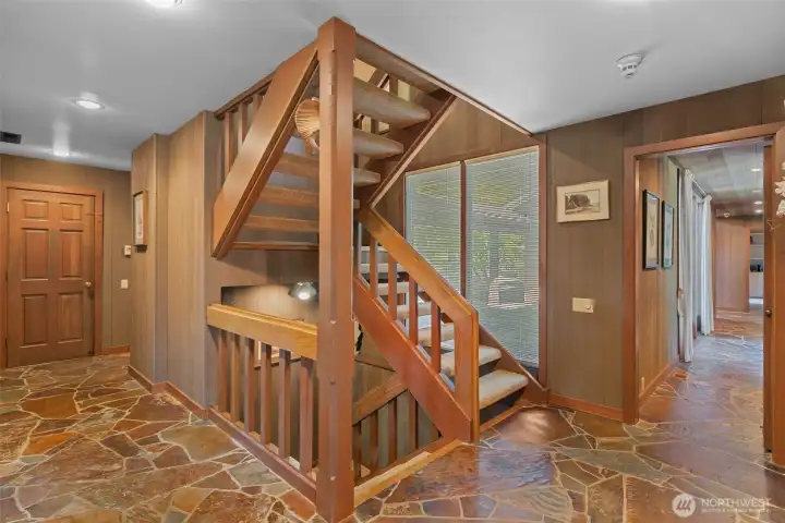 Lovely floating staircase - let's go up!